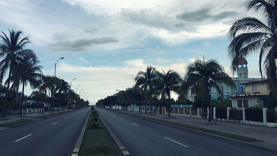 西恩富戈斯街景